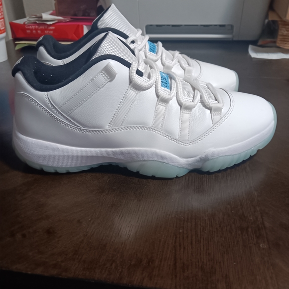 Nike Other - AIR JORDAN 11 RETRO 'LEGEND BLUE'